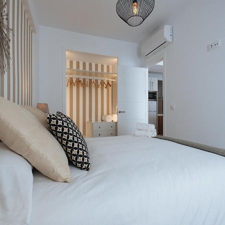 Azahares Suite Apartment Севилья Экстерьер фото