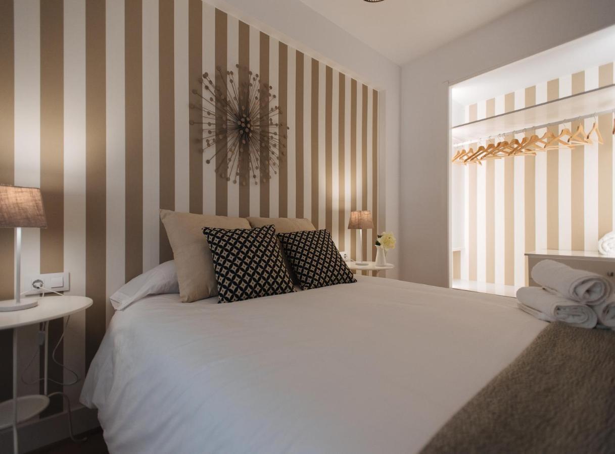 Azahares Suite Apartment Севилья Экстерьер фото